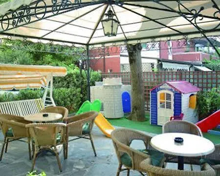 Donatello Hotel