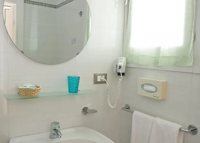 Donatello Otel 3*