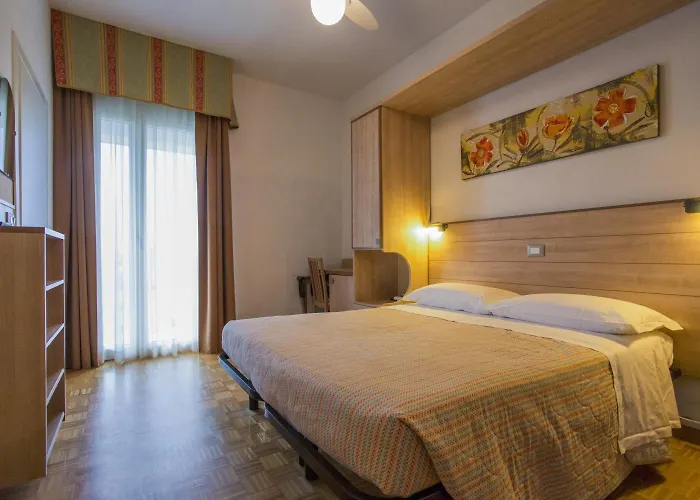 Donatello Otel 3*